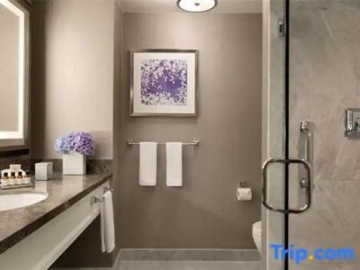 Fairmont Olympic - - 96