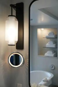 1000, Lxrs & Resorts - 33