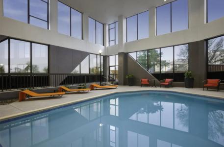 Crowne Plaza DALLAS MARKET CTR - LOVE FIELD by IHG - 16