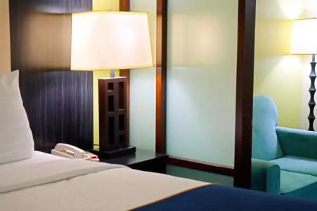 Super 8 by Wyndham Irving/DFW Apt/North - 22