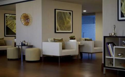 Renaissance Dallas - 1