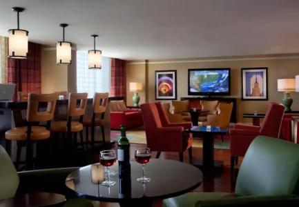 Renaissance Dallas - 34