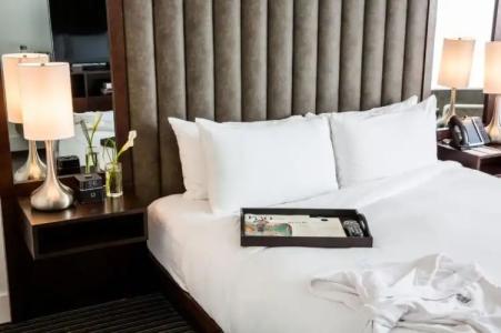 Graduate by Hilton Dallas - 57