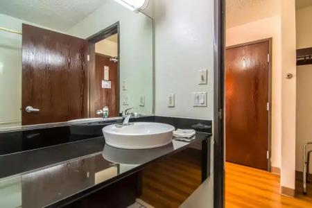 Motel 6 Dallas, TX - North - Richardson - 6