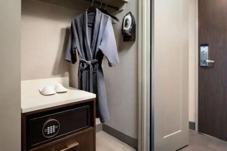 Dallas/Addison Marriott Quorum by the Galleria - 39