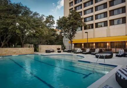 Dallas/Addison Marriott Quorum by the Galleria - 14