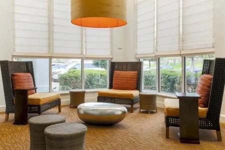 Hilton Garden Inn Dallas/Market Center - 15