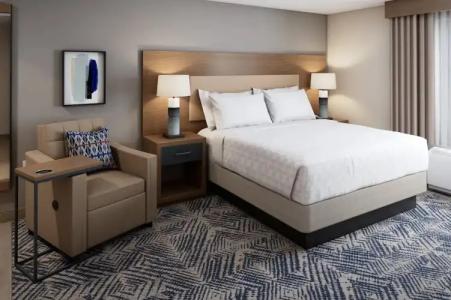 Quality Inn & Suites DFW North - 43