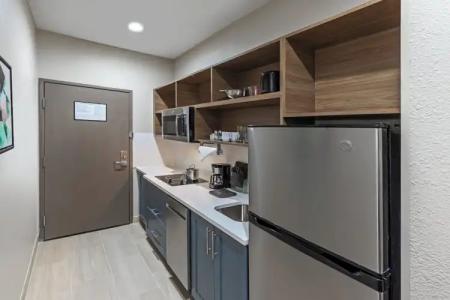 Quality Inn & Suites DFW North - 36