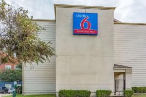 Studio 6-Dallas, TX