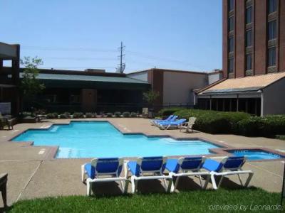 MCM Elegante and Suites – Dallas - 6