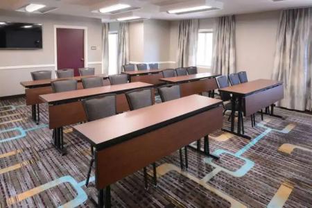 Sonesta ES Suites Dallas Medical Market Center - 8