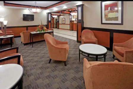 Comfort Inn & Suites Dallas Medical-Market Center - 17