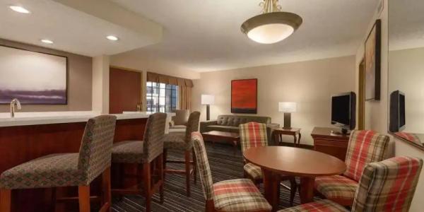 Wyndham Dallas Suites - Park Central - 52