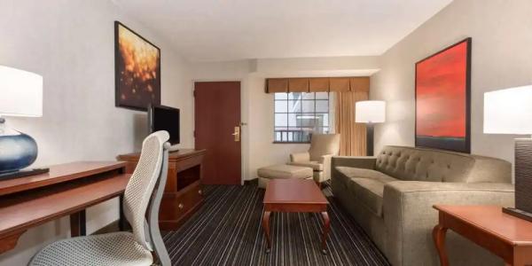 Wyndham Dallas Suites - Park Central - 40