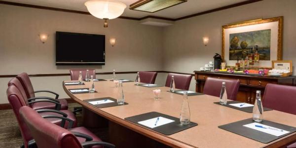 Wyndham Dallas Suites - Park Central - 14