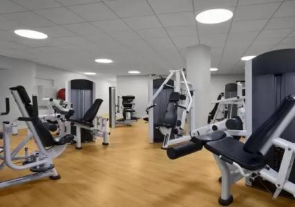 Sheraton Waikiki Beach Resort - 17