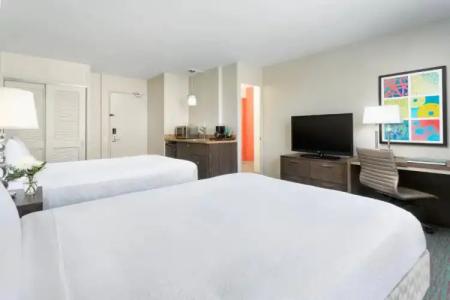 Courtyard Waikiki Beach - 51