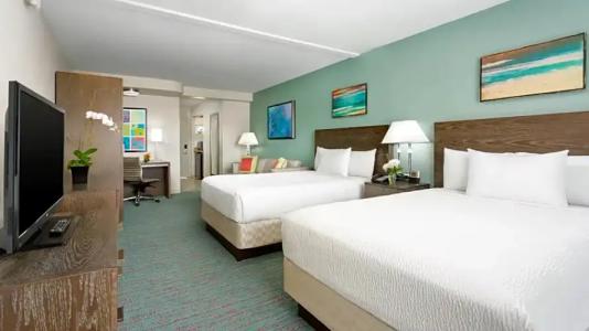 Courtyard Waikiki Beach - 54