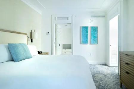 Halepuna Waikiki by Halekulani - 64