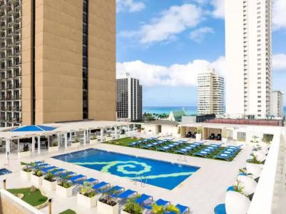 Hilton Waikiki Beach Resort & Spa - 29