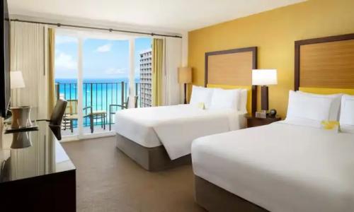 Hilton Waikiki Beach Resort & Spa - 52