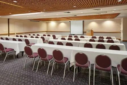 OUTRIGGER Waikīkī Paradise - 24