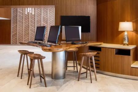 Hilton Garden Inn Waikiki Beach, - 29