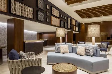 Hilton Garden Inn Waikiki Beach, - 14