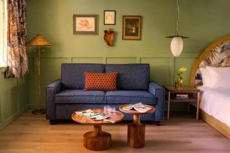 Wayfinder Waikiki - 43