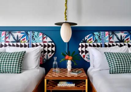 Wayfinder Waikiki - 3