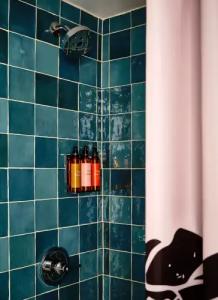 Wayfinder Waikiki - 12