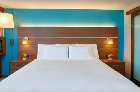 Holiday Inn Express WAIKIKI by IHG - 50