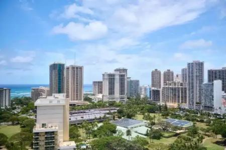 Holiday Inn Express WAIKIKI by IHG - 70