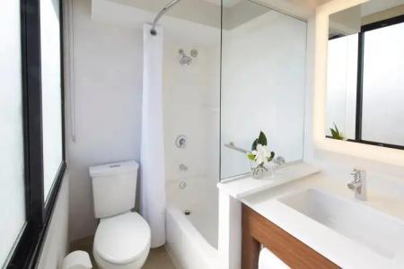 Holiday Inn Express WAIKIKI by IHG - 9