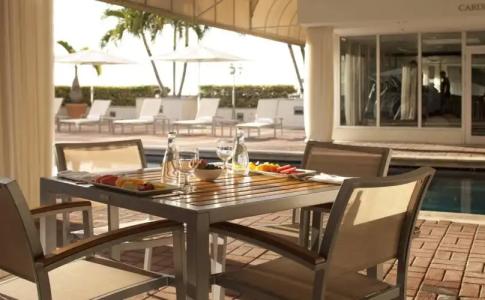 Courtyard Miami Dadeland - 26