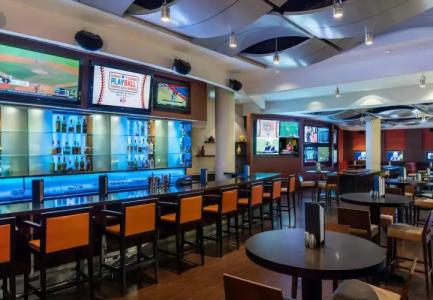 Courtyard Miami Airport - 25