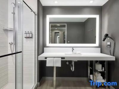 AC Miami Wynwood - 37