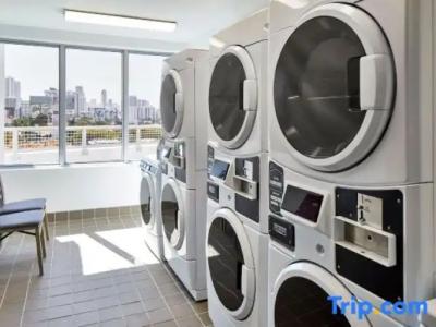 AC Miami Wynwood - 40