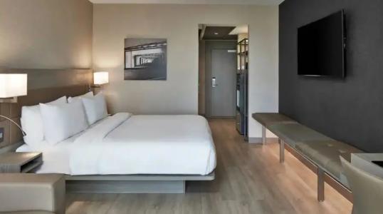 AC Miami Wynwood - 30