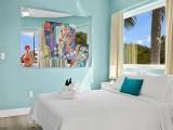 Artist Biscayne Suite