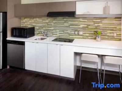 Element Miami International Airport - 66