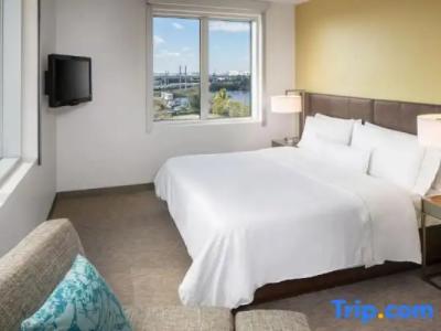 Element Miami International Airport - 64