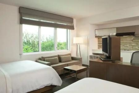 Element Miami International Airport - 56