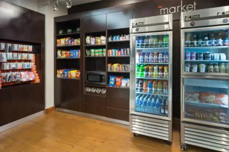 Courtyard by Marriott Miami Downtown - 9