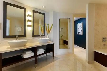 Kimpton EPIC by IHG - 80