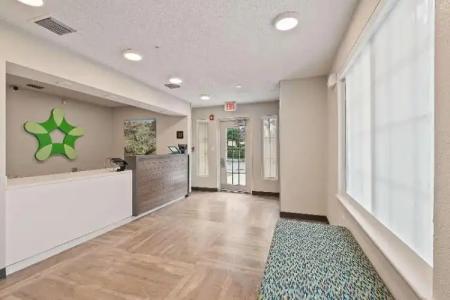 Extended Stay America Suites - Miami - Airport - Blue Lagoon - 20