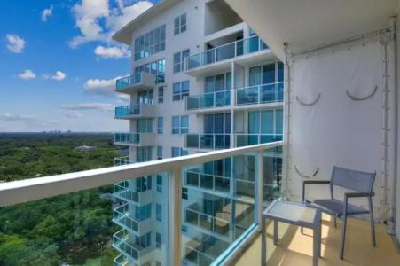 Arya & Suites Coconut Grove - 52