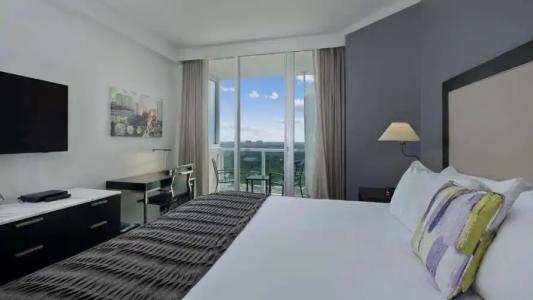 Arya & Suites Coconut Grove - 67