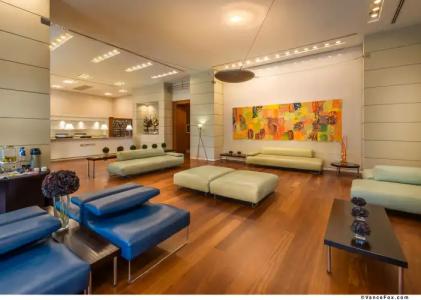 Arya & Suites Coconut Grove - 1